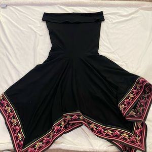 6 Shoreroad | Large Black Tunic with colorful bottom